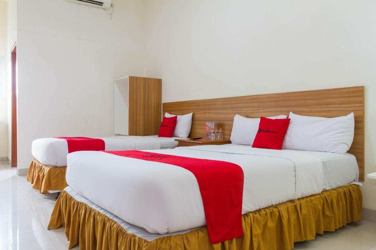 Reddoorz Plus @ Surapati 2 Μπαντούνγκ Εξωτερικό φωτογραφία